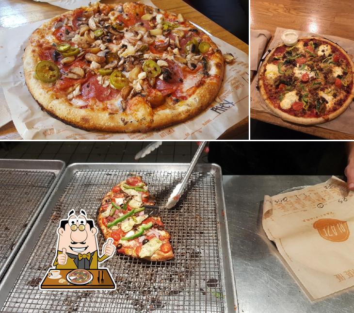 En Blaze Pizza, puedes saborear una pizza
