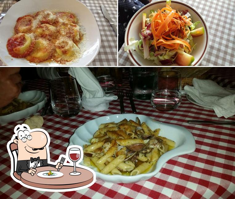 Cibo al Ristorante La Giara