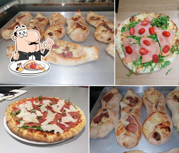 Try out pizza at La Vecchia signora 2.0