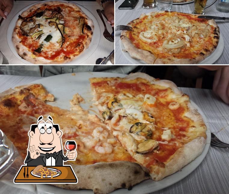 Choisissez des pizzas à Capri Ristorante