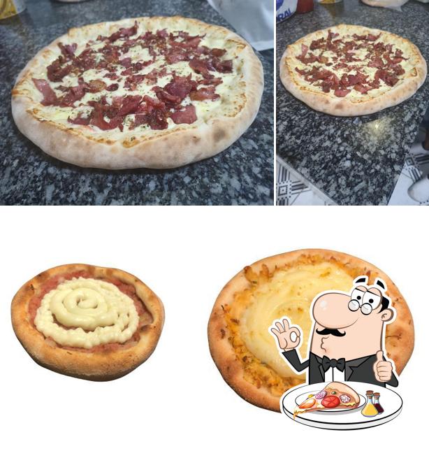 Escolha pizza no Pizzaria e Esfiharia Pátria