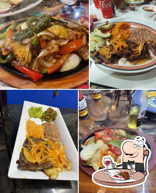 Pick meat dishes at Maria Bonita