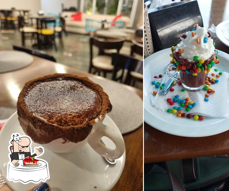 Lounge Café by Disk Delícias provê uma escolha de sobremesas