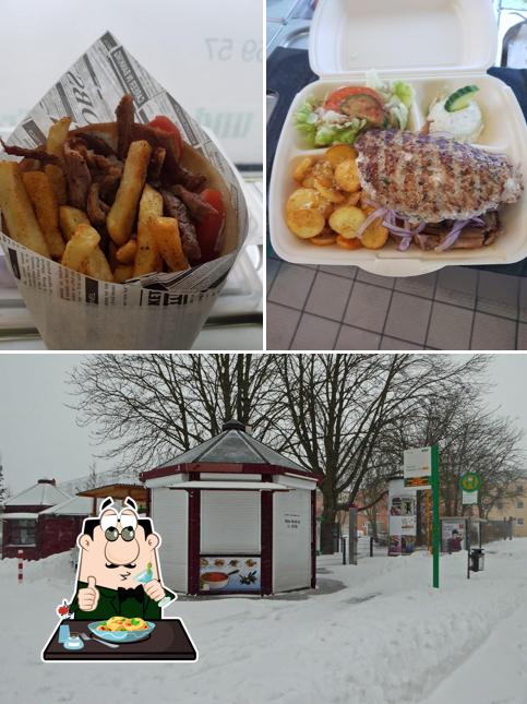 The picture of Gyros-Haus’s food and exterior