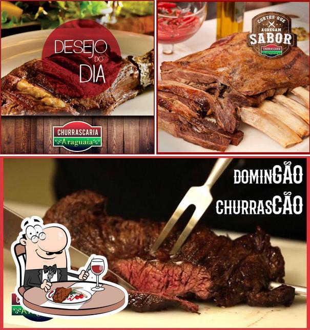 Escolha pratos de carne no Churrascaria Araguaia - Rio Branco