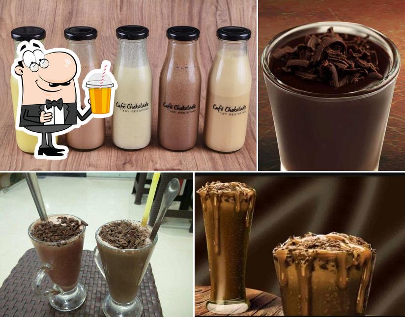 Cafe Chokolade offers a number of beverages