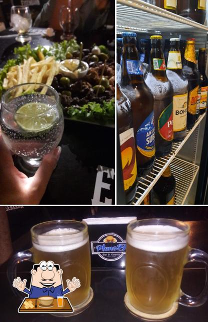 Entre diferentes coisas, comida e cerveja podem ser encontrados a Plano B Bar e Xiseria