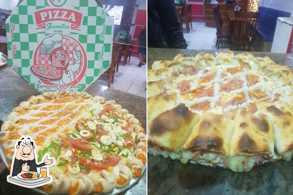 Comida em Pizzaria Palácio