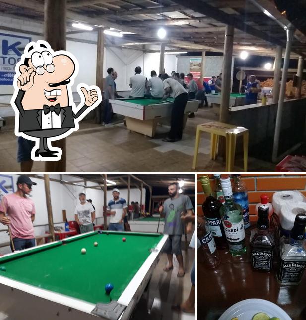 A foto da interior e cerveja no Bar de Cancha do Leo