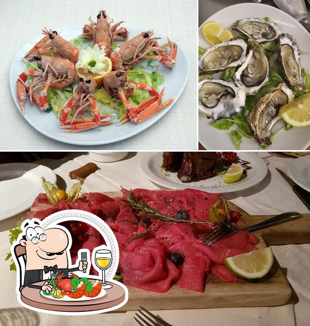 Prenditi tra i vari piatti di mare proposti a Trattoria Ristorante San Pietro