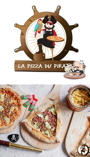 Nourriture à La Pizza Du Pirate