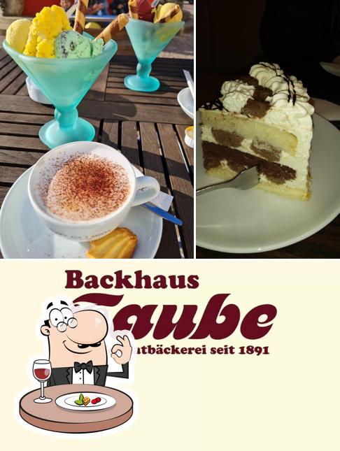 Еда в "Café am Altmarkt - Bäckerei Taube OHG"