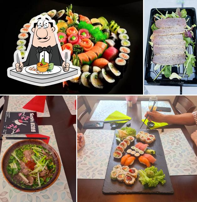 Еда в "Sushi 8288 Bistro"