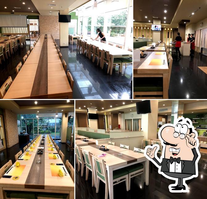 The interior of 裕 YU Japanese Restaurant
