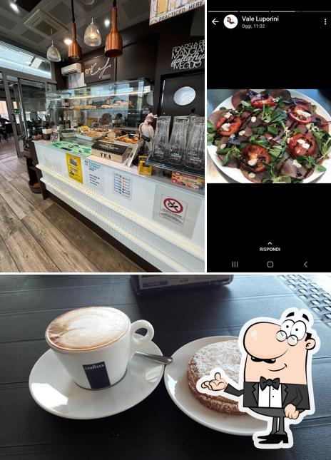 La foto della interni e cibo di Eni Café Lucca - In Bocca alla Lupa