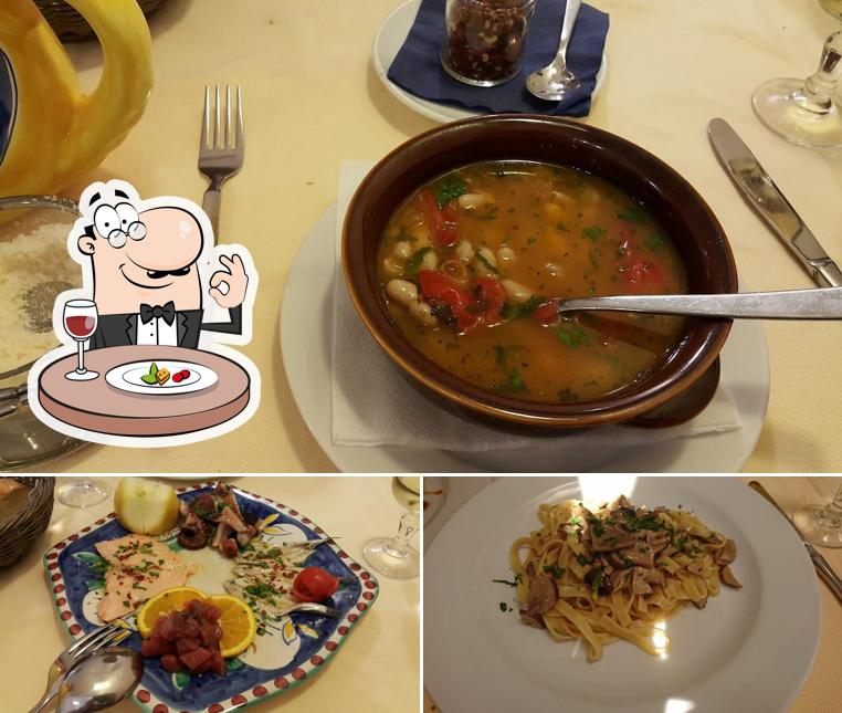 Platti al Ristorante Pizzeria da Raffaele