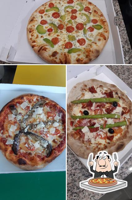 Попробуйте пиццу в "PASSION PIZZA Montauroux"