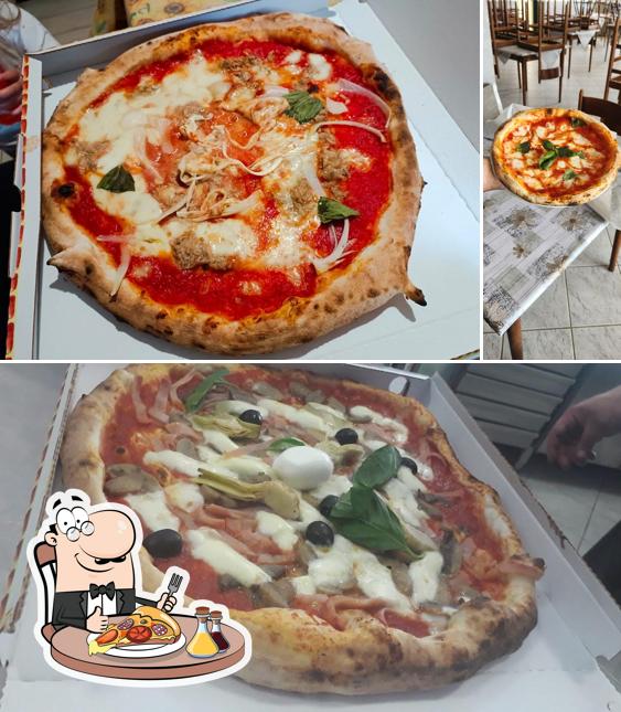 Prenditi tra le molte varianti di pizza