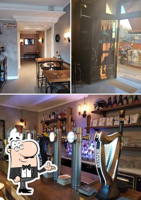 L'intérieur de Average Cigna Beerhouse