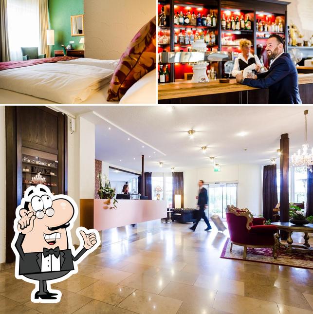 L’image de la intérieur et comptoir de bar concernant Parkhotel Krone