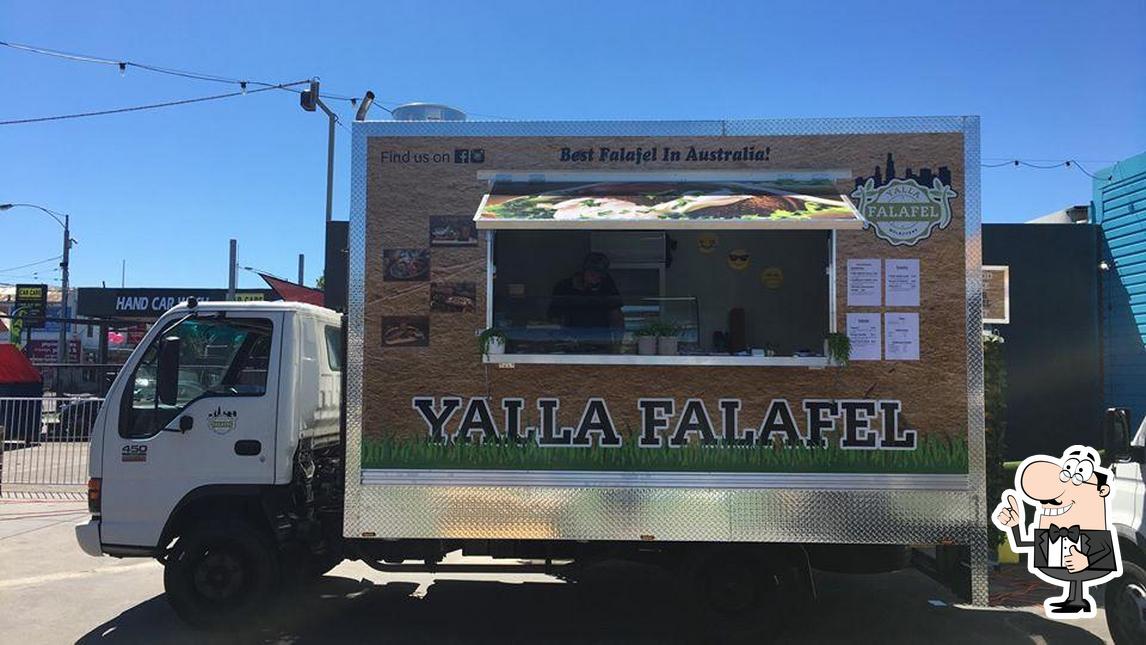 Aquí tienes una foto de Yalla Falafel