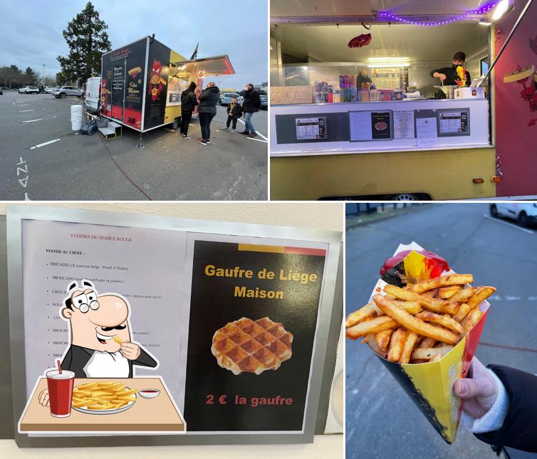 Dégustez des pommes frites à Le diable rouge food truck