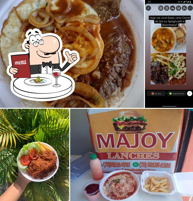 Comida em Restaurante MAJOY