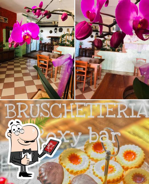 Vedi la foto di Bruschetteria Roxy Bar