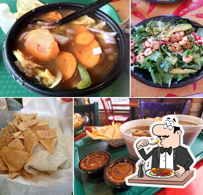 Еда в "Señor Salsa"
