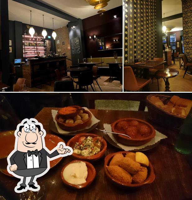 Mira las fotos que hay de interior y comida en Don Juan Tapas Bar