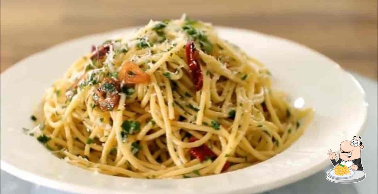 Spaghetti carbonara at Cafe Free India