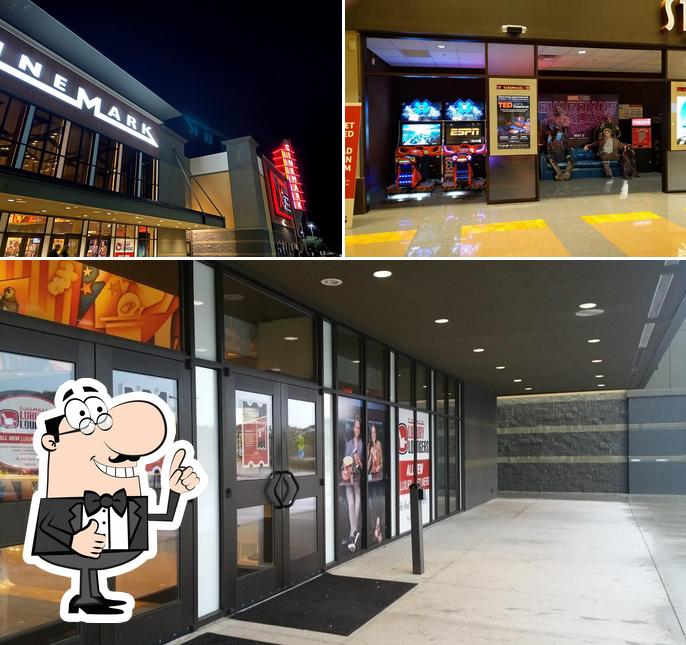 Cinemark Lakeland Square Mall and XD in Lakeland Restaurant reviews