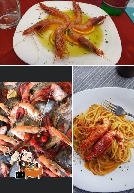 Essayez des fruits de mer à Trattoria Sicilia e Dintorni