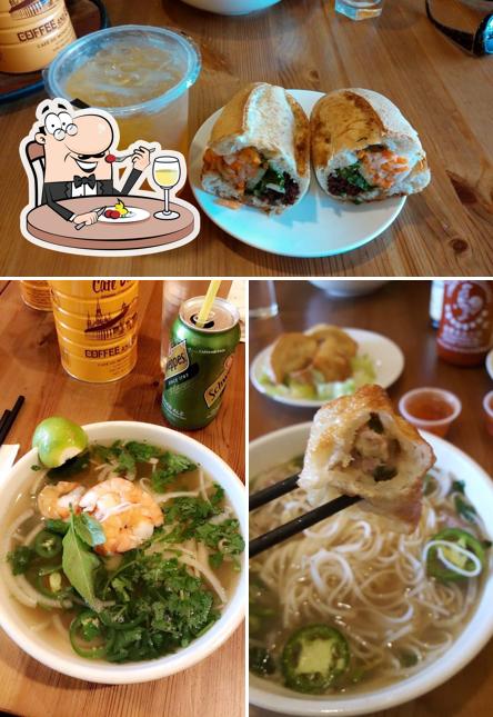 Mama Pho, 580 Grand St in New York City - Restaurant menu and reviews