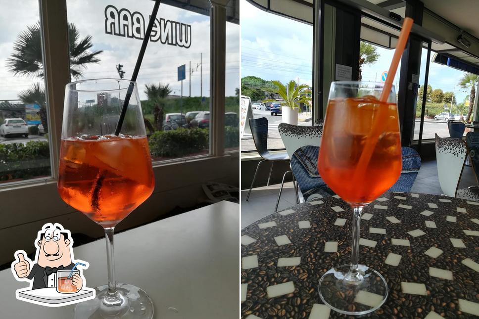 Prova un drink dal menu