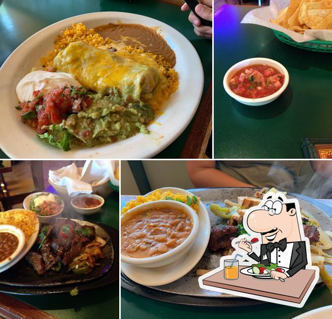 Food at El Tio Tex-Mex Grill