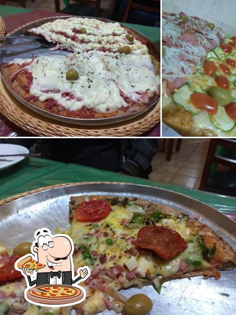 Peça pizza no Restaurante & Pizzaria Oliver