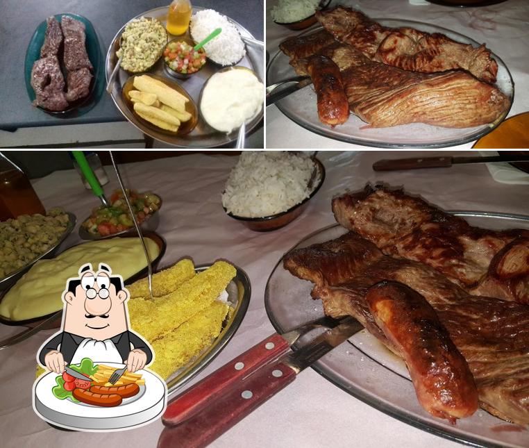 Comida em Braseiro da Carne de Sol