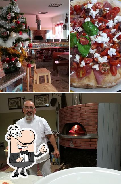 La interni e pizza del ristorante