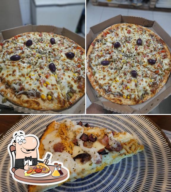 Escolha diferentes variedades de pizza