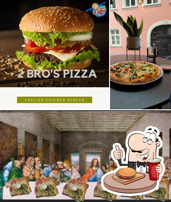 Гамбургер в "2bros Pizza"