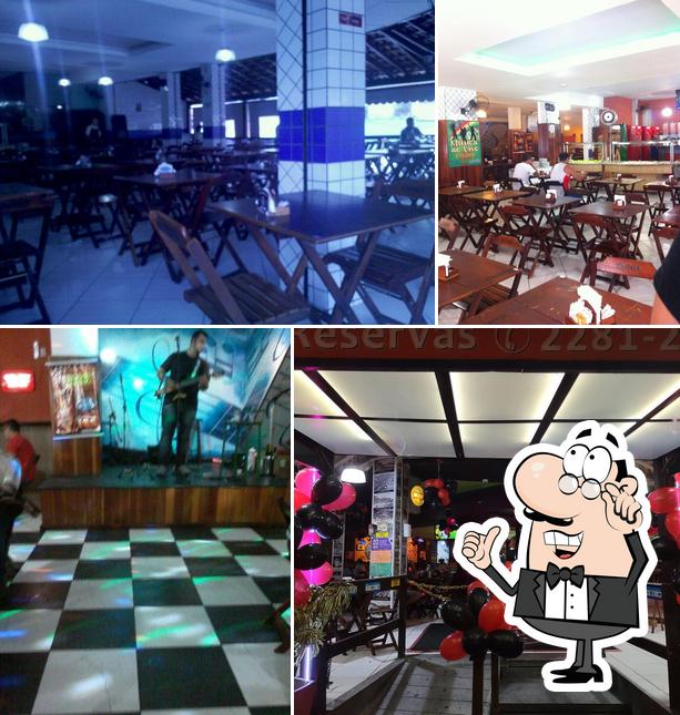 O interior do Bar e Restaurante Tamojunto