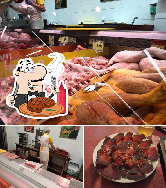 Pick meat meals at Supermercados Alimerka