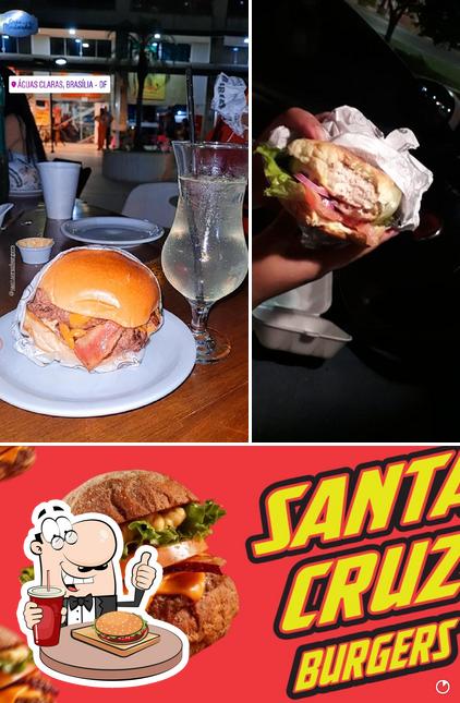 Peça um hambúrguer no Santa Cruz Burgers