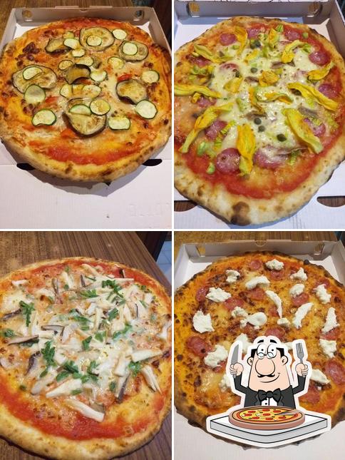 Ordina una pizza a Pizzeria Dinomelis