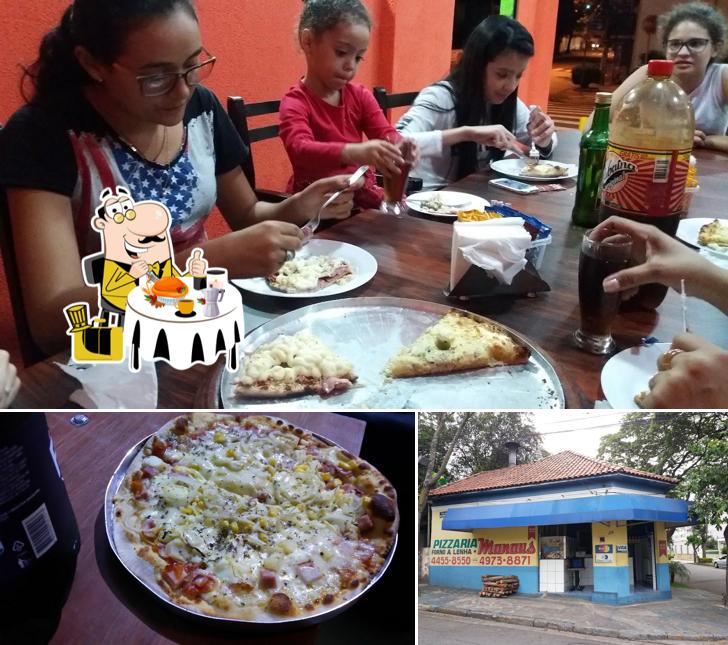 O Pizzaria Manaus se destaca pelo comida e exterior