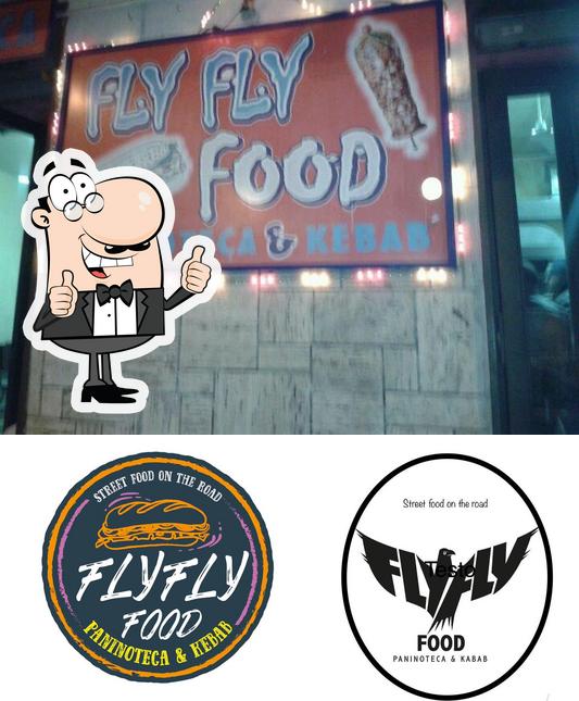 Ecco una foto di fly fly Food