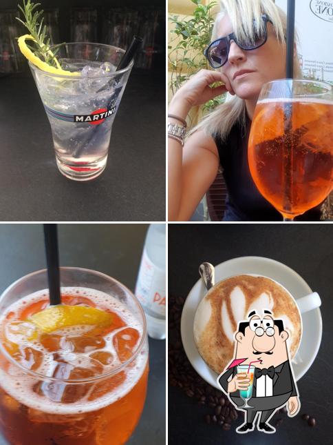 Prova un drink dal menu