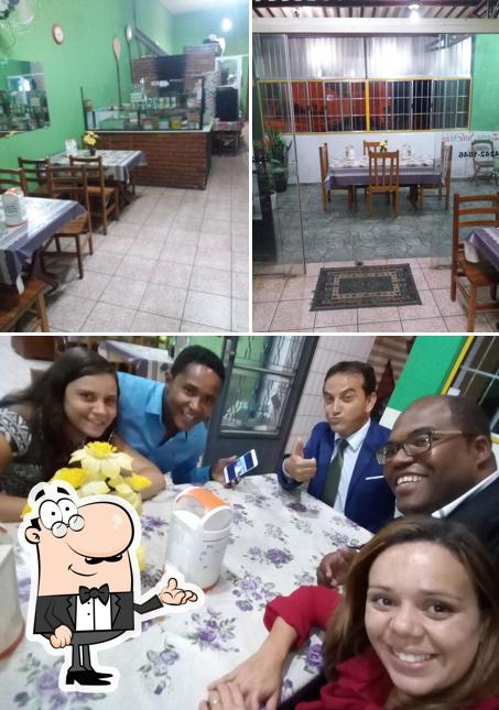 Veja imagens do interior do Pizzaria Solemio