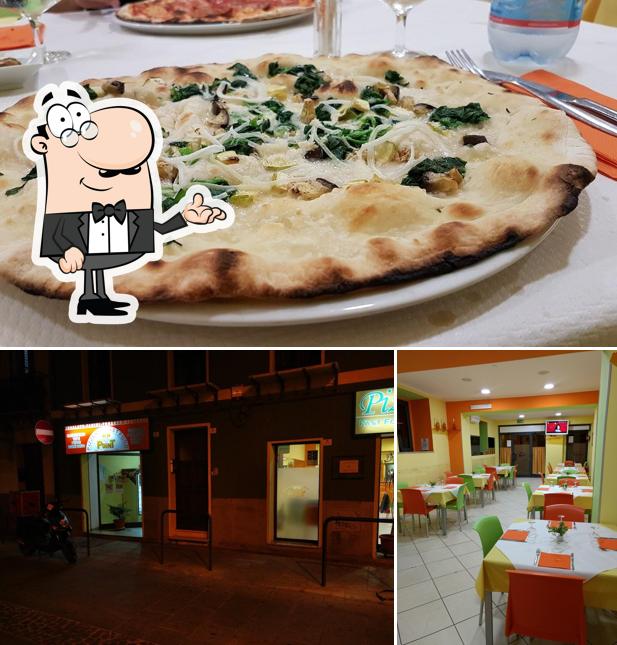 Tra le diverse cose da Pizzeria Gastronomia Fast Food New Point 2020 si possono trovare la interni e pizza